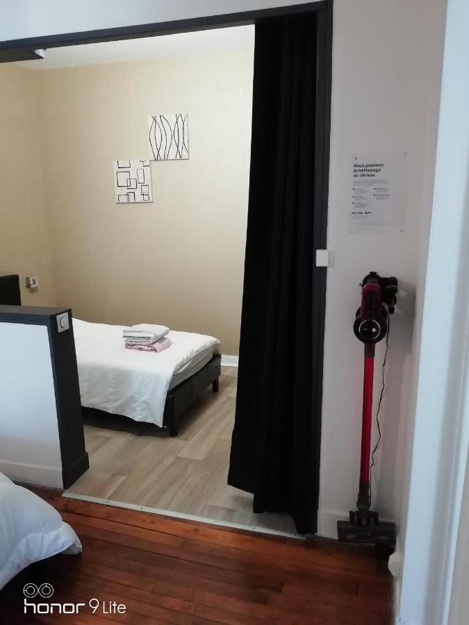 Le Kleber Au Choix Vue Sur Parc Ou Rue Simplicite D'Acces, Charme Et Confort Garantis Apartment Troyes