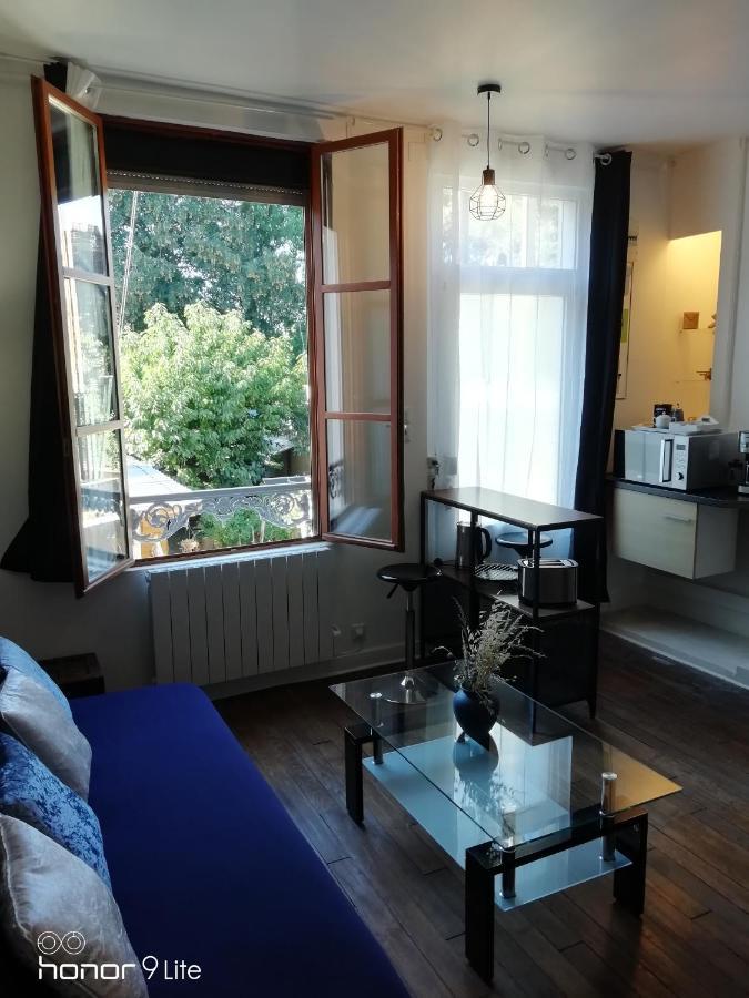 Centre Avec Vue Sur Parc, Simplicite D'acces, Charme Et Confort Garanti Apartment *