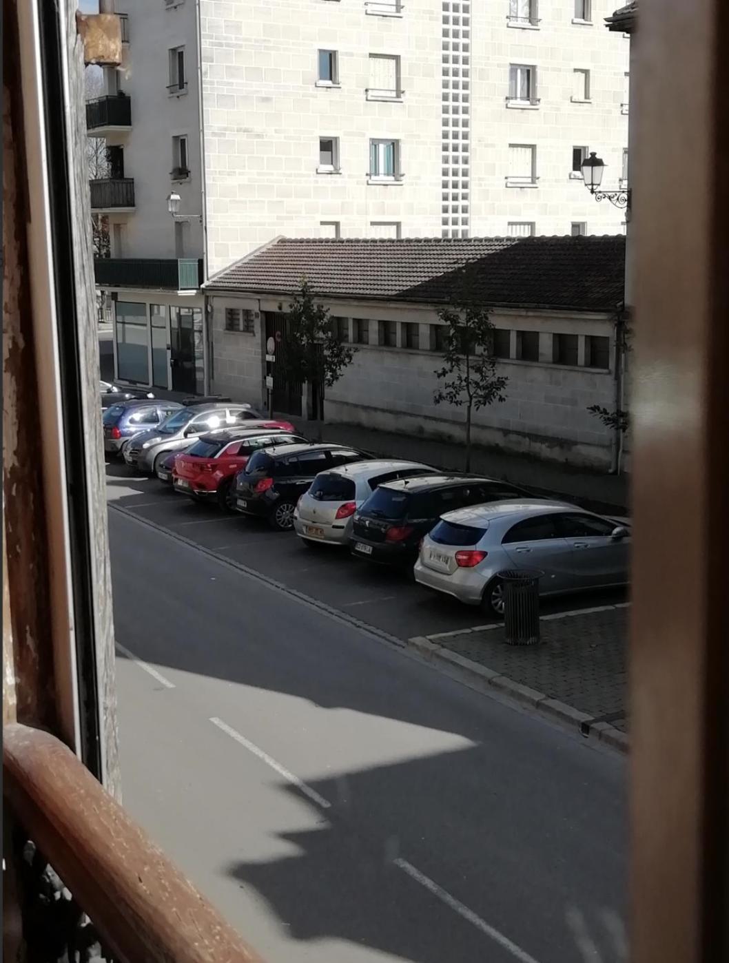 Le Kleber Au Choix Vue Sur Parc Ou Rue Simplicite D'Acces, Charme Et Confort Garantis Troyes